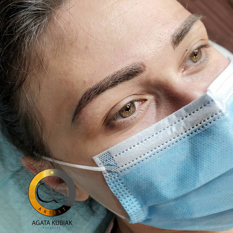 Microblading eyebrows - completely healed.